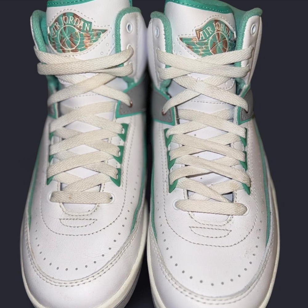 Nike Air Jordan 2 Retro SE 'crystal mint’